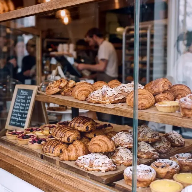 Fresh Pond — Gebäck für ein großes Café